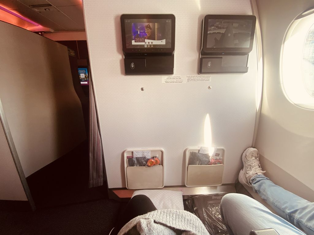 Plätze mit mehr Beinfreiheit bei der Qatar Airways in der Economy Class