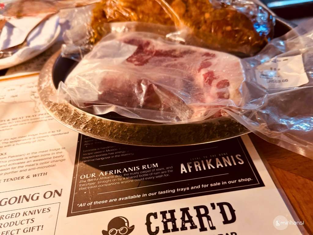 Südafrika - Airbnb Wonderview in Hermanus - Lecker Essen im Restaurant Char´d Südafrika - Airbnb Wonderview in Hermanus - Lecker Essen im Restaurant Char´d