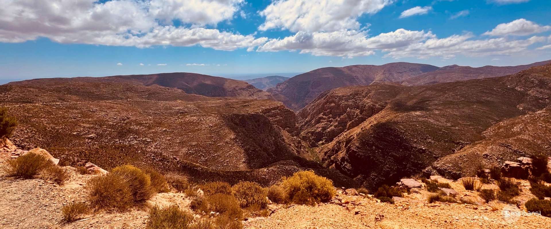 Südafrika - Kleine Karoo Wüste - Ausblick vom Swartbergpass Panorama Südafrika - Kleine Karoo Wüste - Ausblick vom Swartbergpass Panorama
